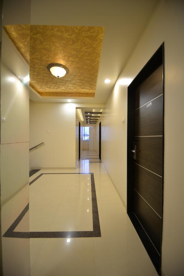 Hotel Radhe Krishna Solapur Exterior foto